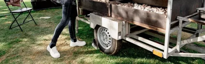 Czarne półbuty ochronne dla przemysłu spożywczego X0500 S2 Safety Jogger
