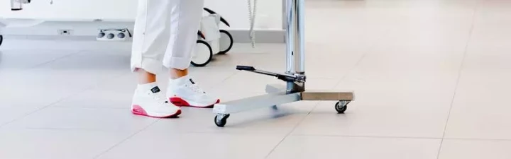 Buty medyczne damskie Ela O1 Białe Safety Jogger