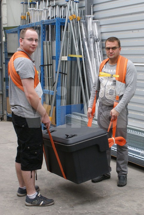 Pasy do noszenia mebli w użyciu