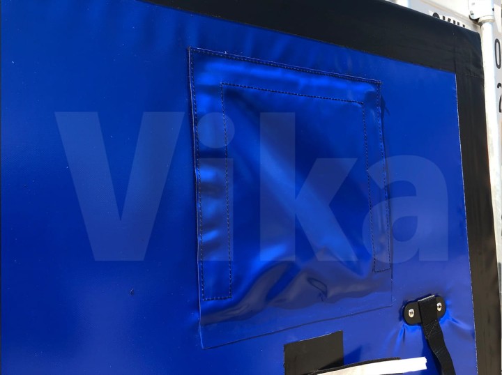 Kurtyna termoizolacyjna z zamkniętym oknem wentylacyjnym