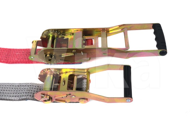 Porównanie pasa 500 daN ze standardowym napinaczem