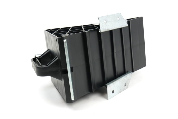 Klin pod kola z kieszenia solidny