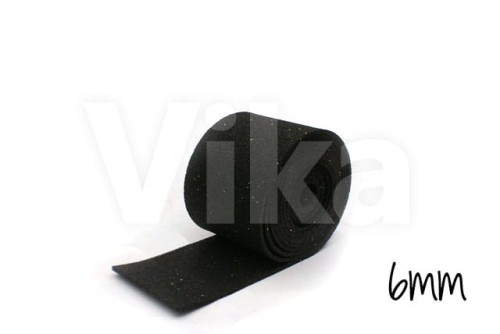 Maty antypoślizgowe - grubość 6 mm - wymiary: 15 cm x 5 m