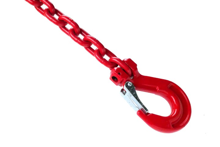 Lancuch-techniczny-z-hakiem-standardowym-na-metry-czerwony.jpg