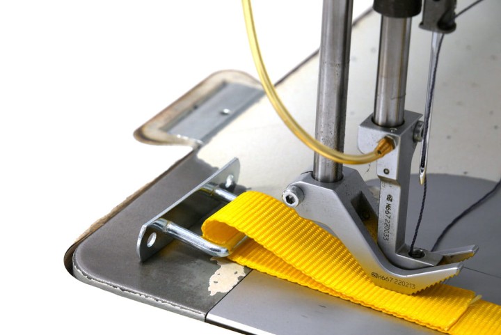 usluga-zszycia-tasmy-poliestrowej-25mm.jpg