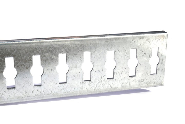 Burtowa belka do naczepy tira